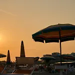 Daire With Rooftop Pool Bibione